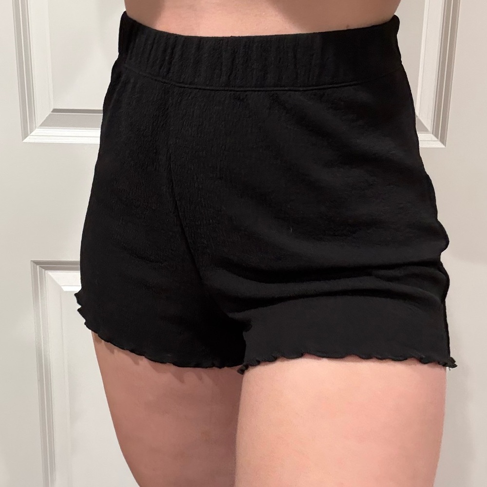 H&M Black Women's Shorts